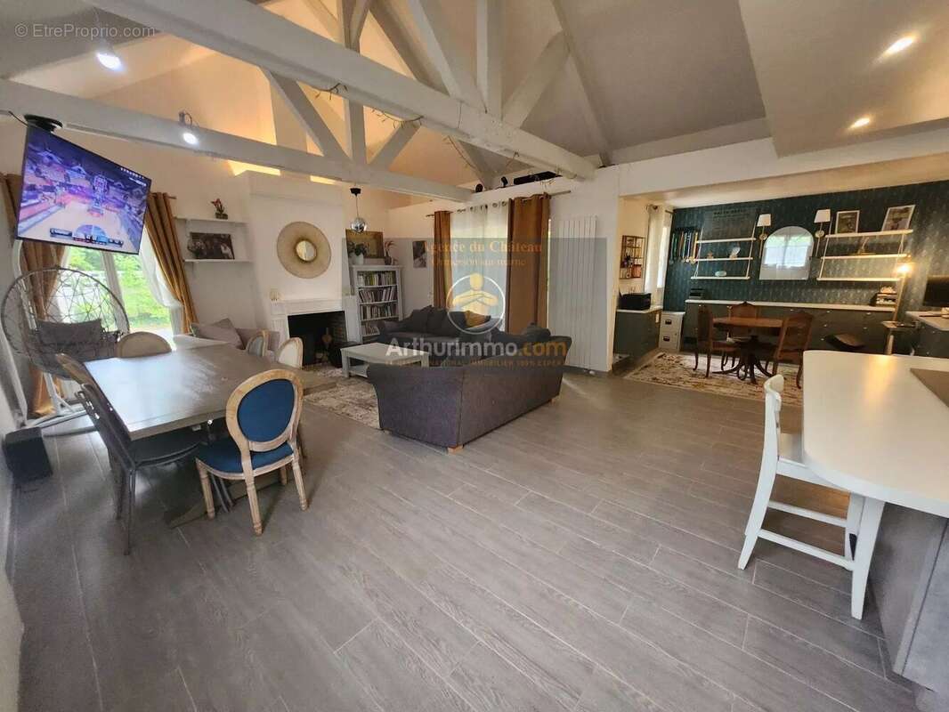 Maison à PONTAULT-COMBAULT