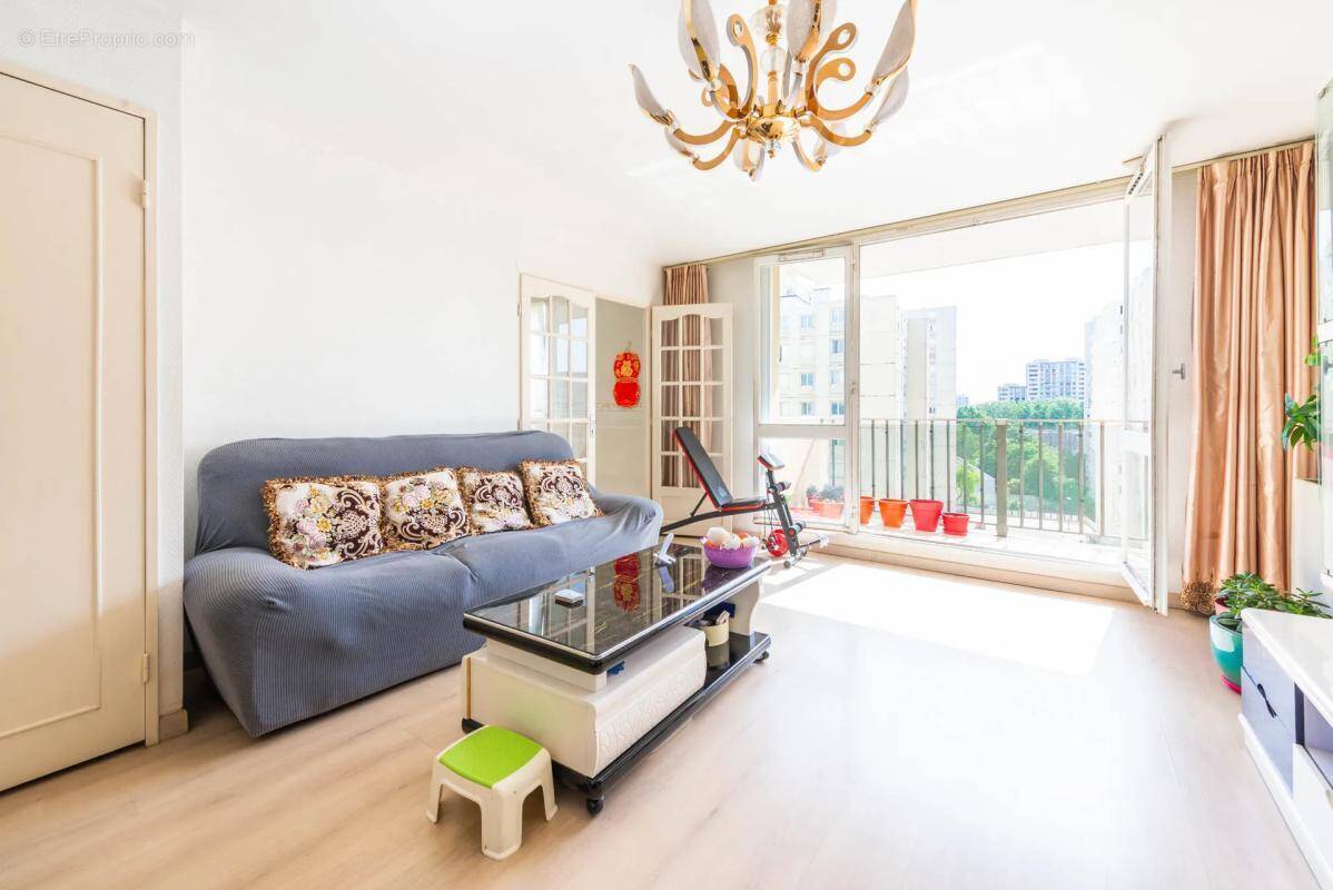 Appartement à SAINT-DENIS