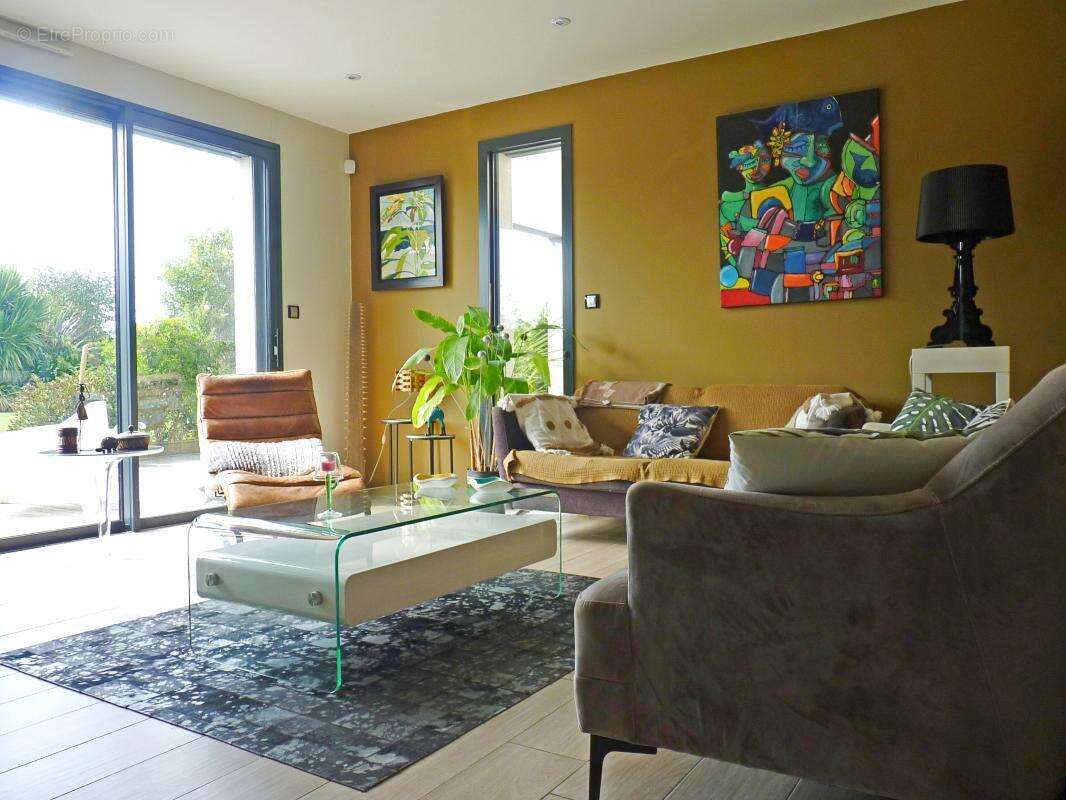 Maison à PLOUDALMEZEAU