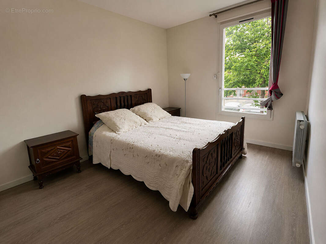 Appartement à MONTIGNY-LE-BRETONNEUX