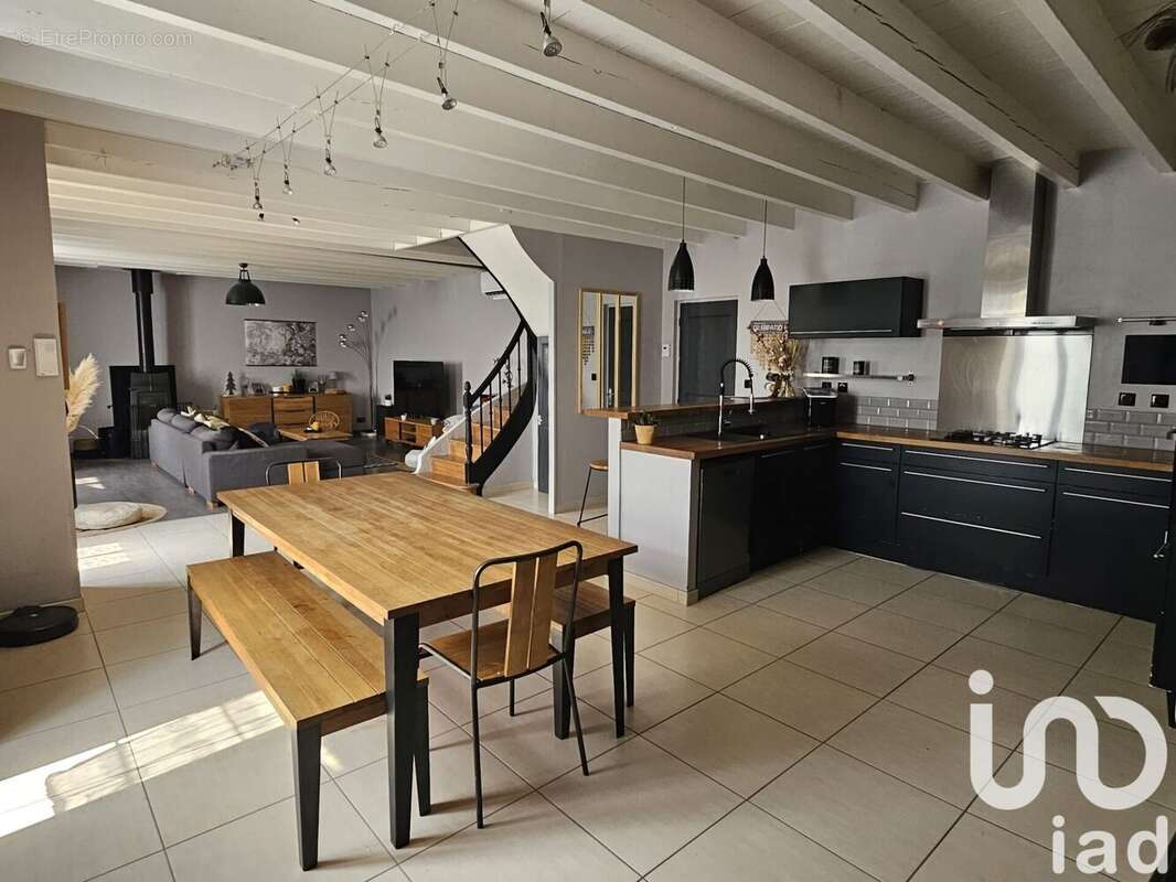 Photo 8 - Maison à FORS