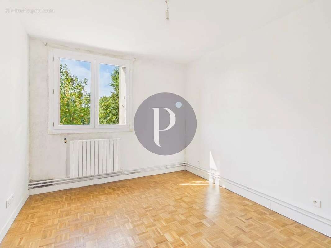 Appartement 4 pièces, dans résidence en cours de ravalement - photo 13