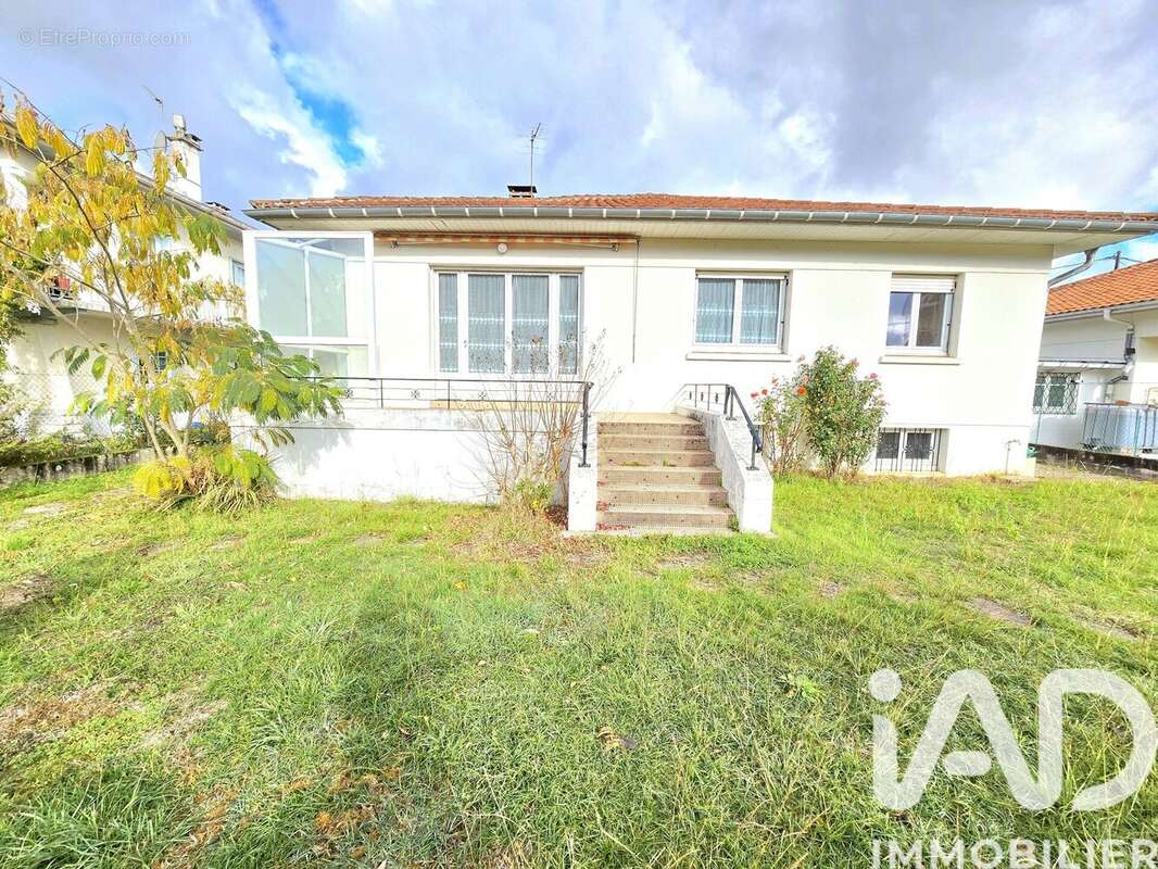 Photo 2 - Maison à TARBES