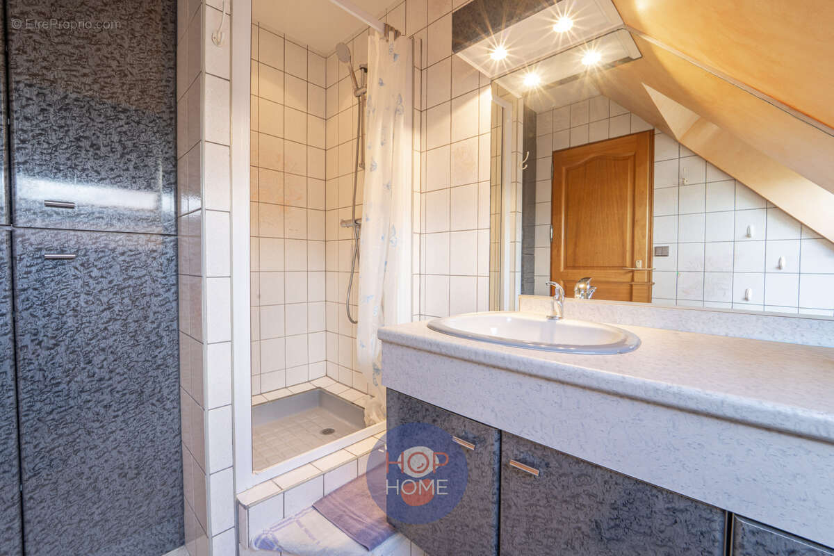 Maison à NEUVE-CHAPELLE