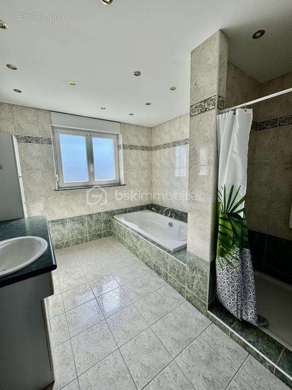 Maison à HAM-SOUS-VARSBERG