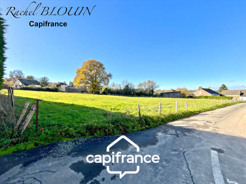 Terrain à MARTIGNE-FERCHAUD