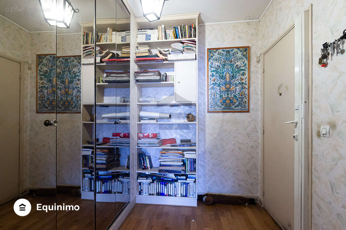 Appartement à PARIS-18E