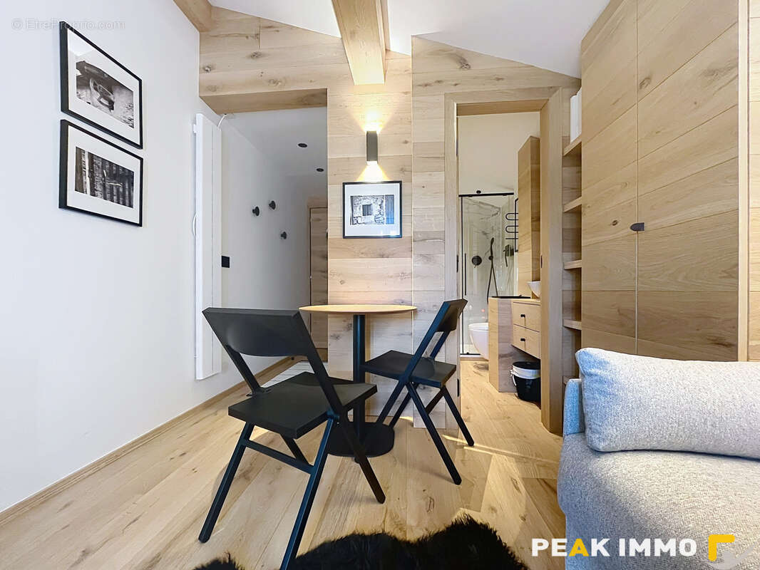 Appartement à DEMI-QUARTIER