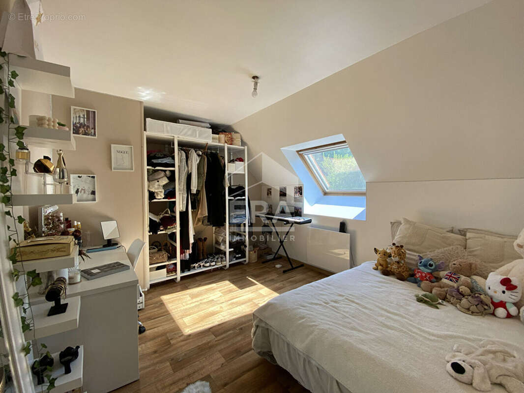 Maison à CHAUMONTEL