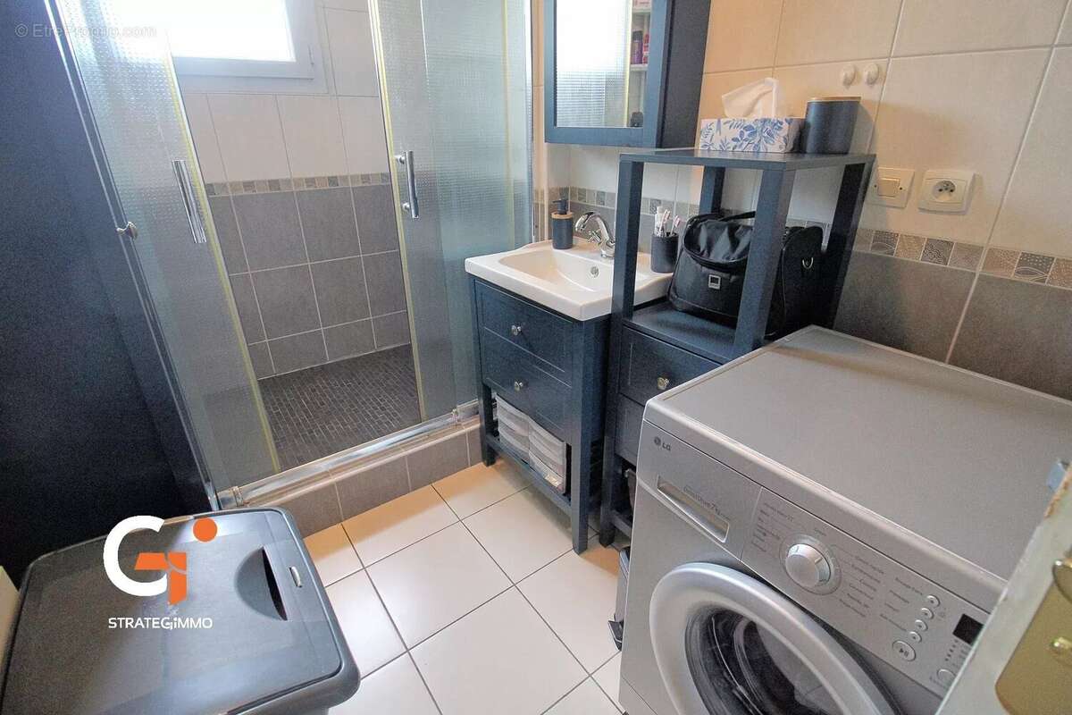 Maison à LONGUEVILLE-SUR-SCIE