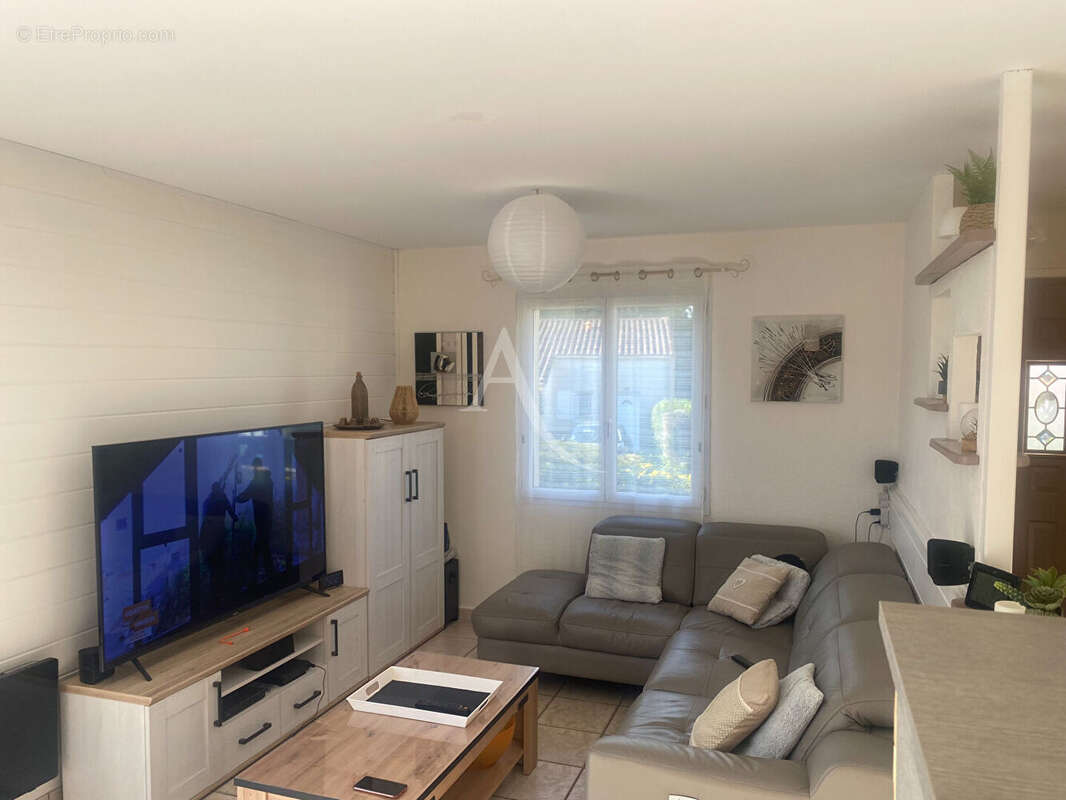 Maison à LA CHAPELLE-ACHARD