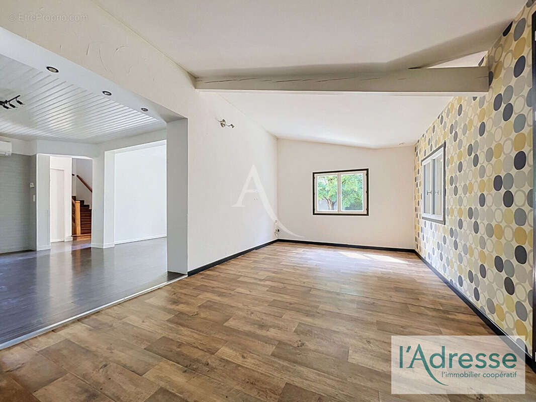 31620 Maison Villaudric T6 31620 - photo 5