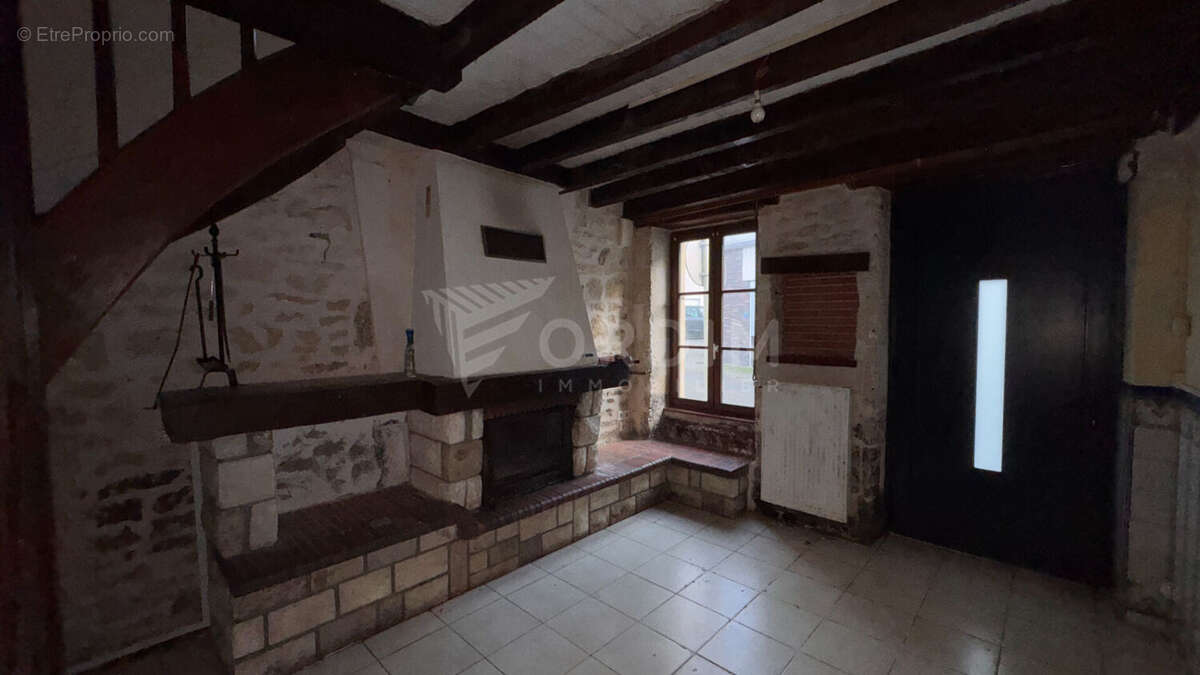 Maison à POUGUES-LES-EAUX