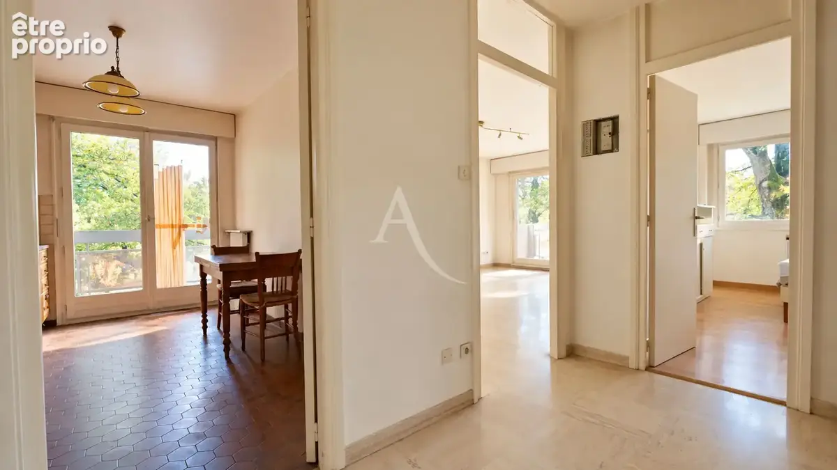 À vendre - appartement t2 avec 2 balcons à saint-julien-en-genevois - photo 6