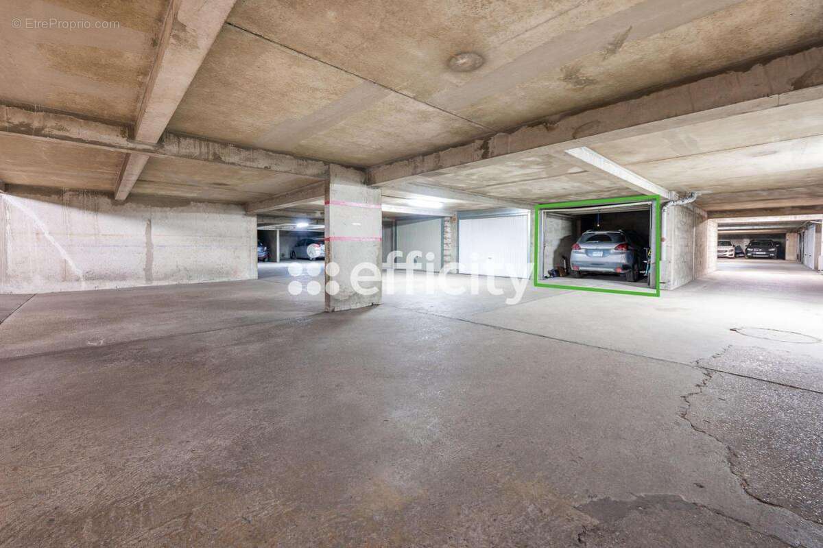 Appartement à PARIS-12E