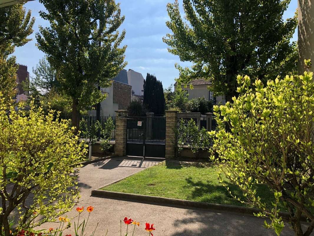 Appartement à ASNIERES-SUR-SEINE