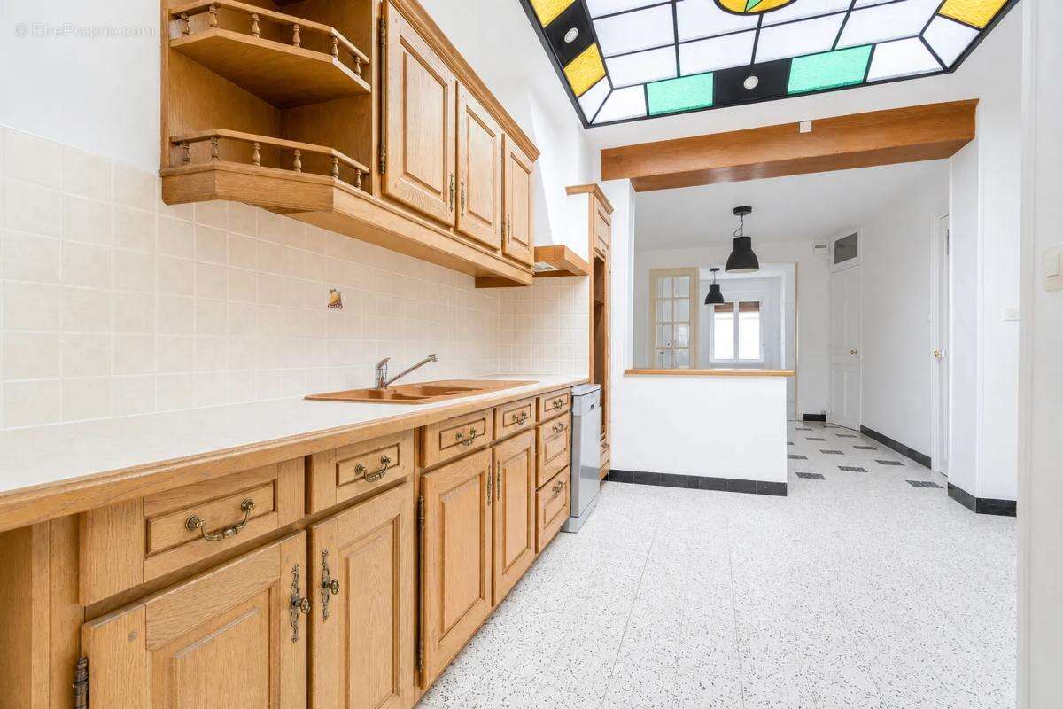 Maison 5 pièces de 84 m² avec jardin à Pérenchies - photo 2