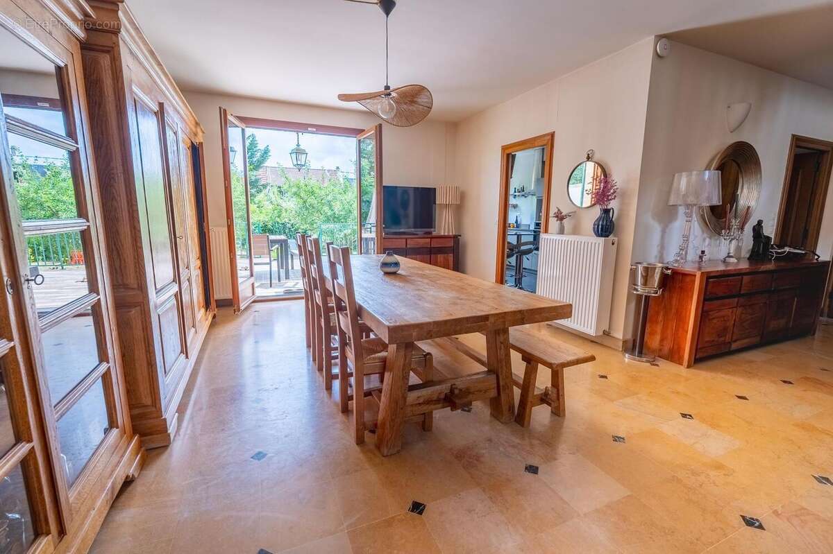 Photo 2 - Maison à SAINT-MAUR-DES-FOSSES