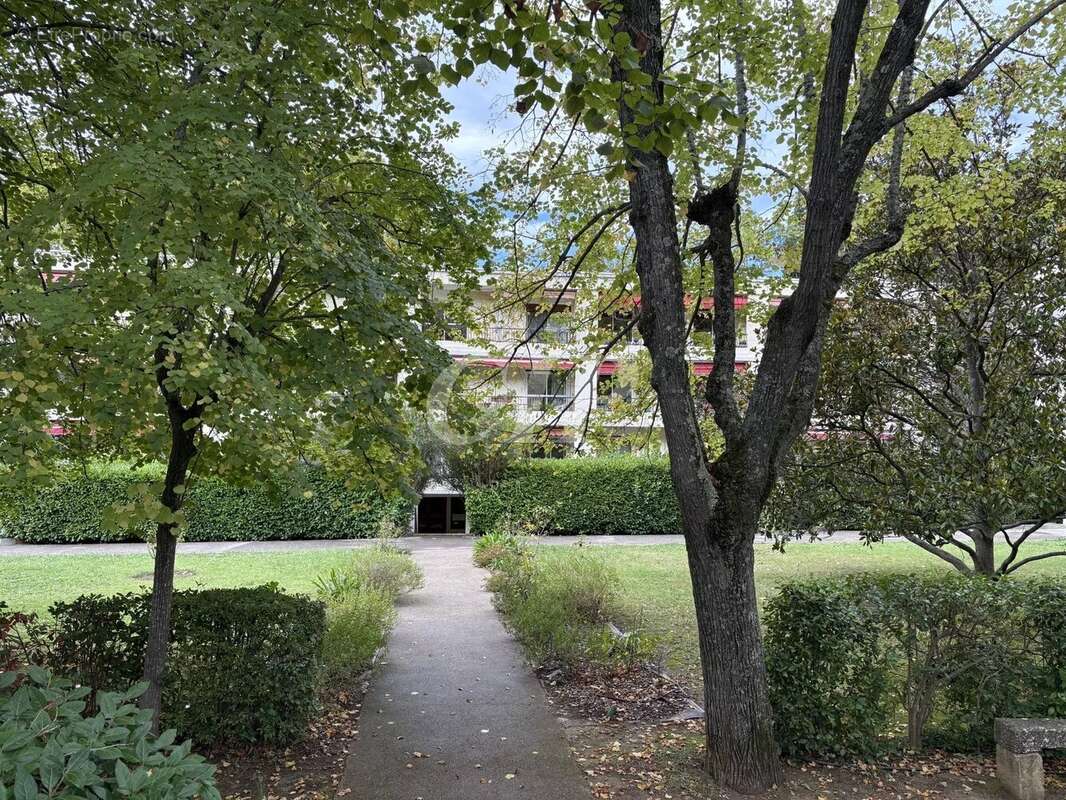 Appartement à AIX-EN-PROVENCE