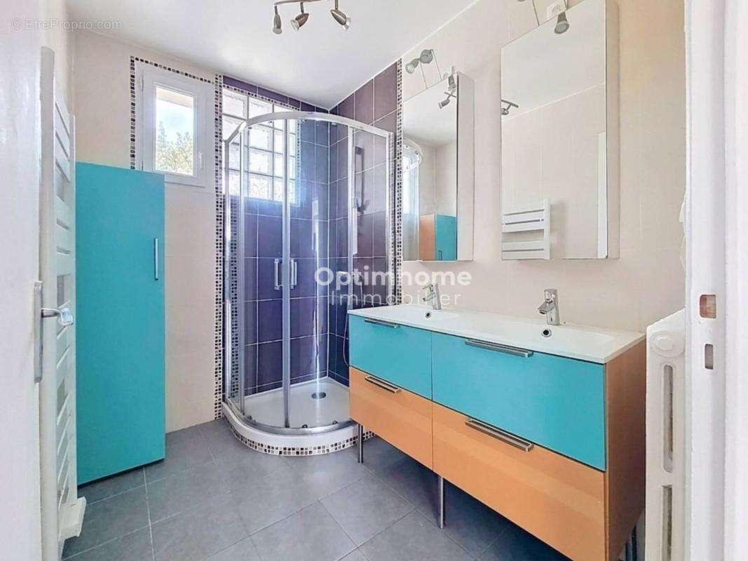 Vente appartement t3  nantes beauséjour - route de vannes  65 m² - dernier étage  balcon - photo 12