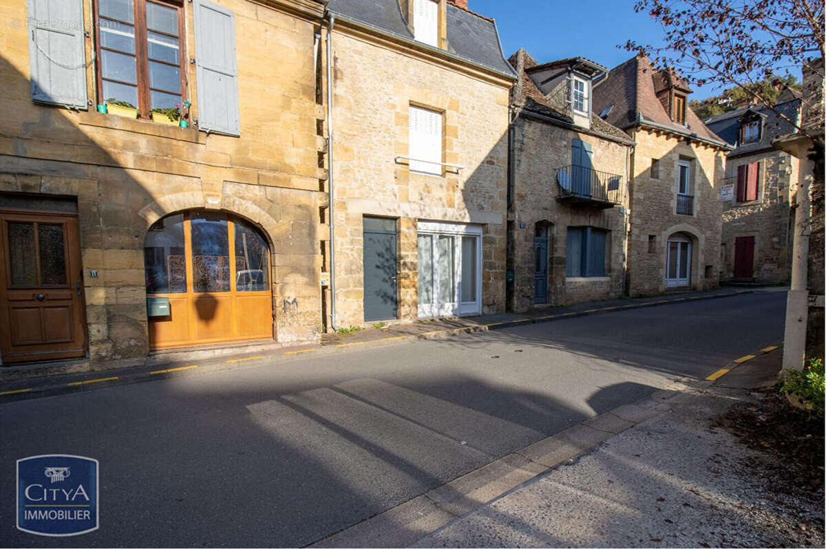 Maison à SARLAT-LA-CANEDA