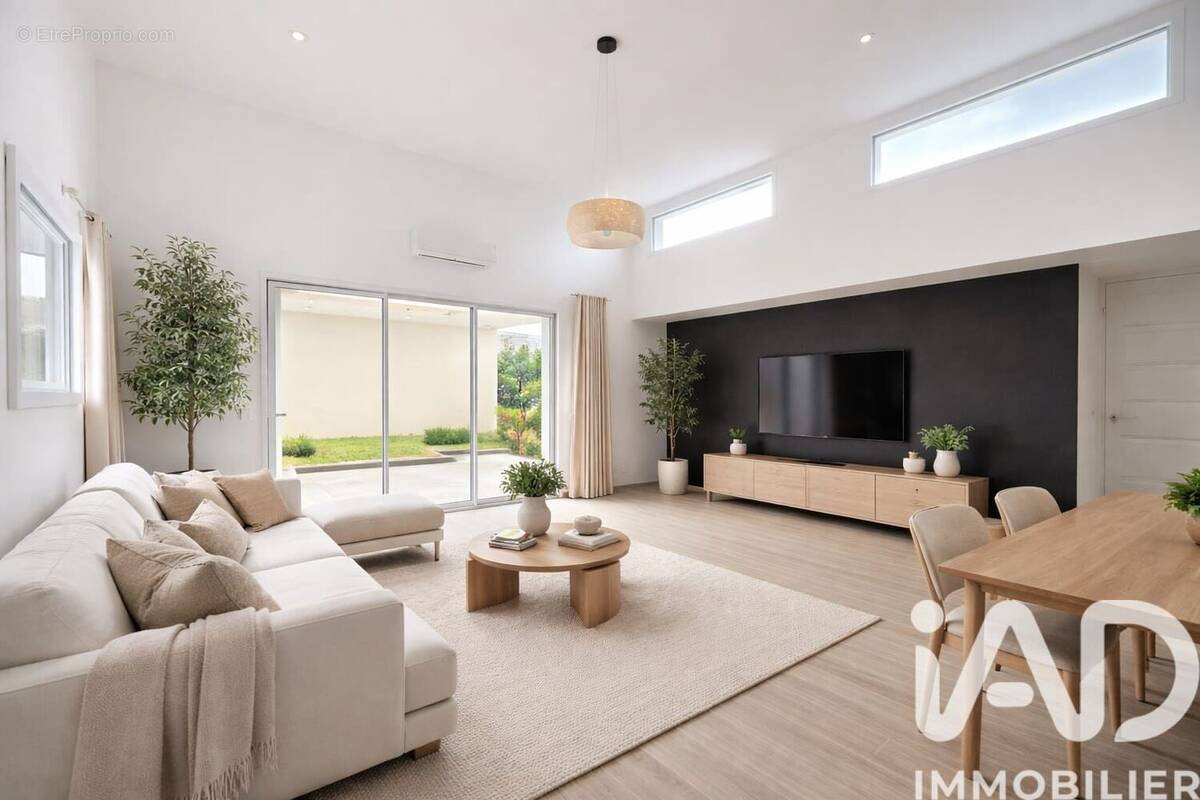 Photo 1 - Maison à LOCMINE