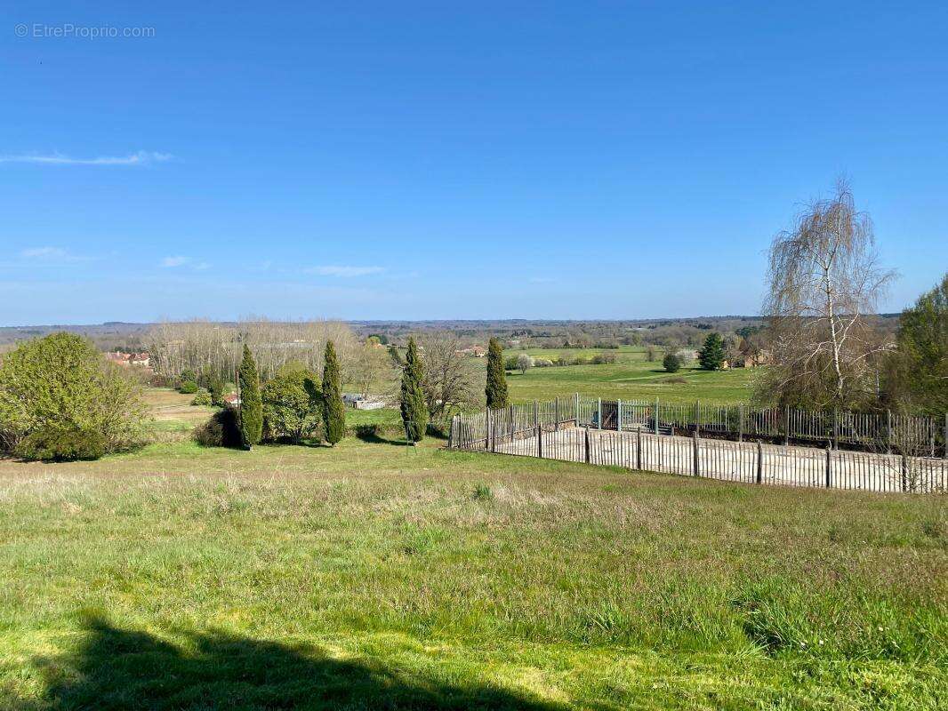 Maison à SAINTE-ALVERE