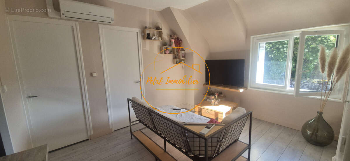 Appartement à SAINT-AY