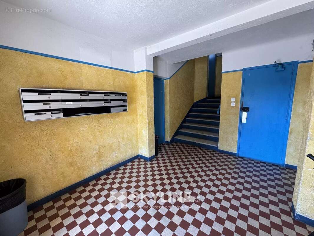 Appartement à MARSEILLE-9E