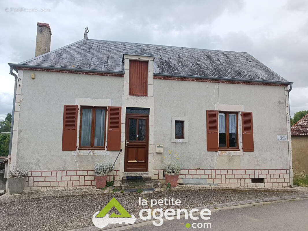 Maison à GROISES