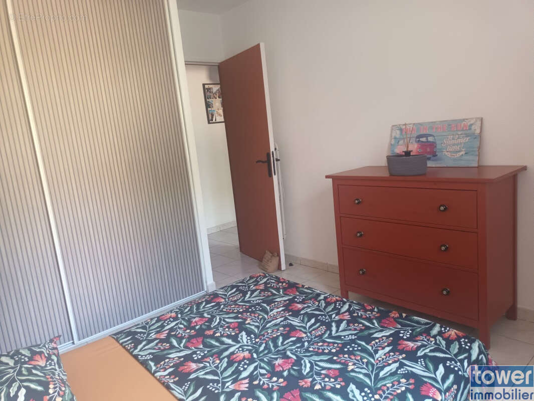 Appartement 2 chambres jardin place de parking piscine - photo 21