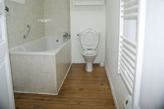 Appartement à FLEURANCE