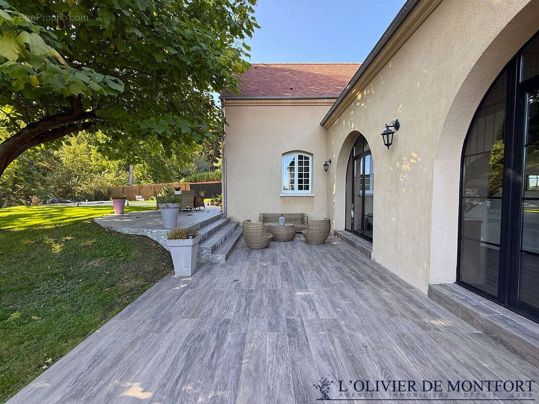 Maison à MONTFORT-L'AMAURY