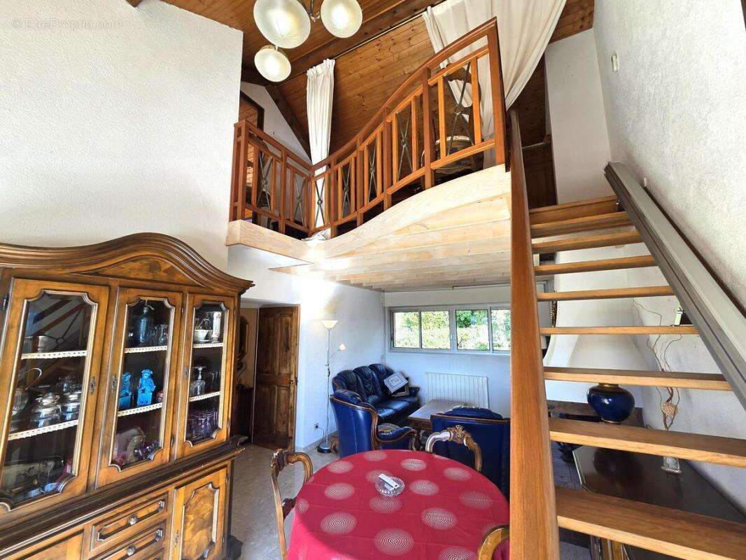 Appartement à ANNECY-LE-VIEUX