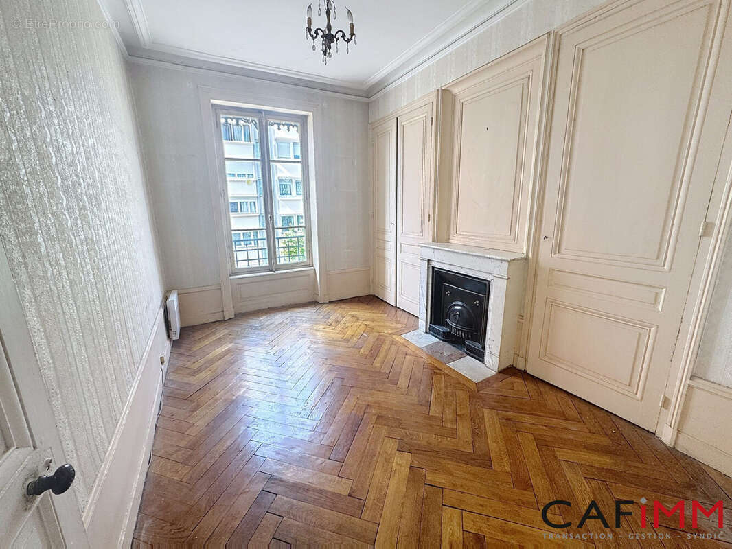 Appartement à VILLEURBANNE