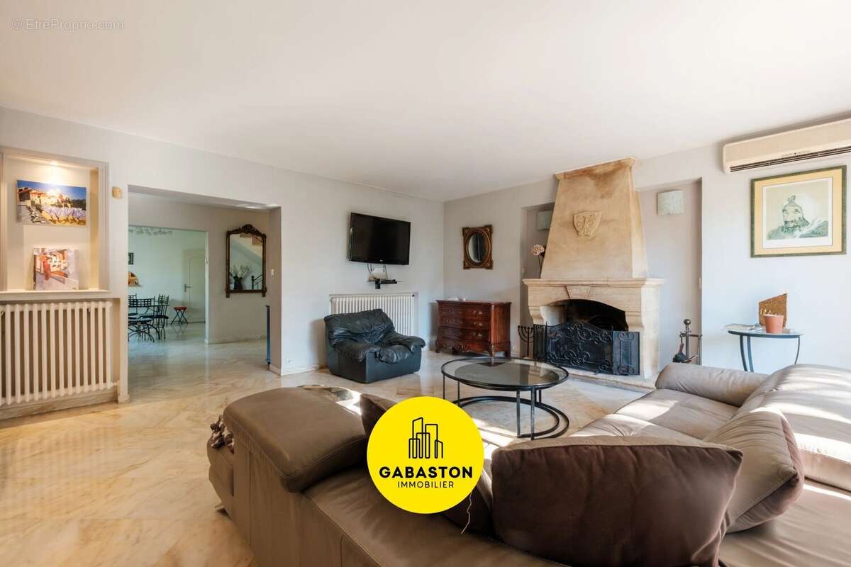 Maison à MARSEILLE-8E