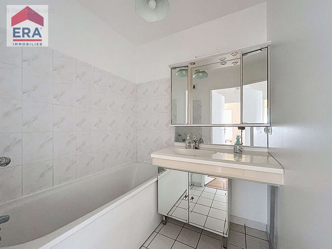 Appartement à IVRY-SUR-SEINE