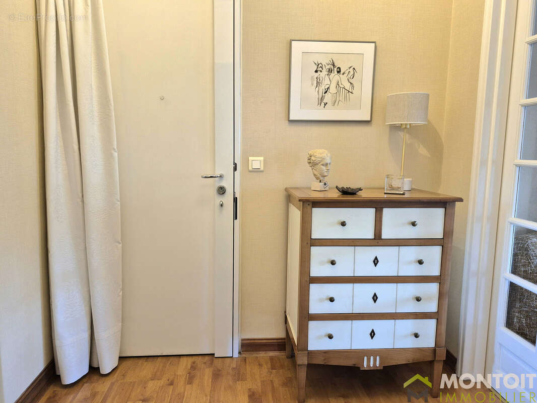 Appartement à THIAIS