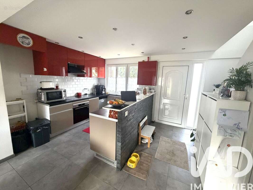 Photo 6 - Maison à OZOIR-LA-FERRIERE