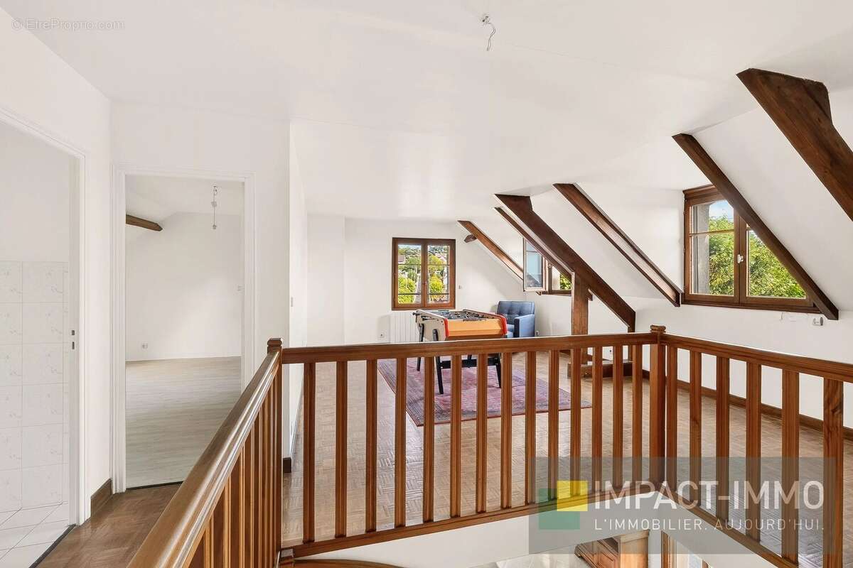 Nouveauté - Saint-Leu-la-Forêt - Les Coteaux - Maison familiale avec un grand jardin, terrasse et vue panoramique - photo 13