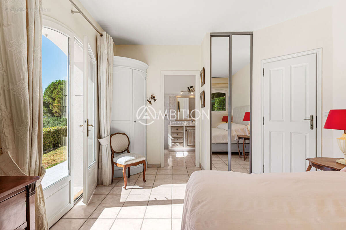 Maison à PEYMEINADE