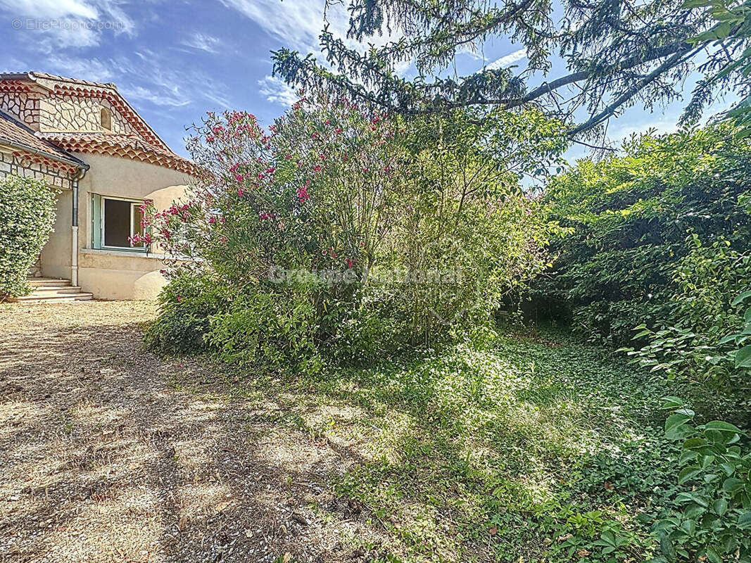 Maison à CHEVAL-BLANC