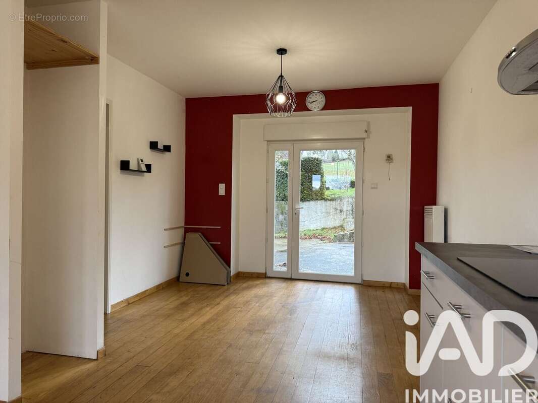 Photo 2 - Maison à VILLEFRANCHE-DE-PANAT