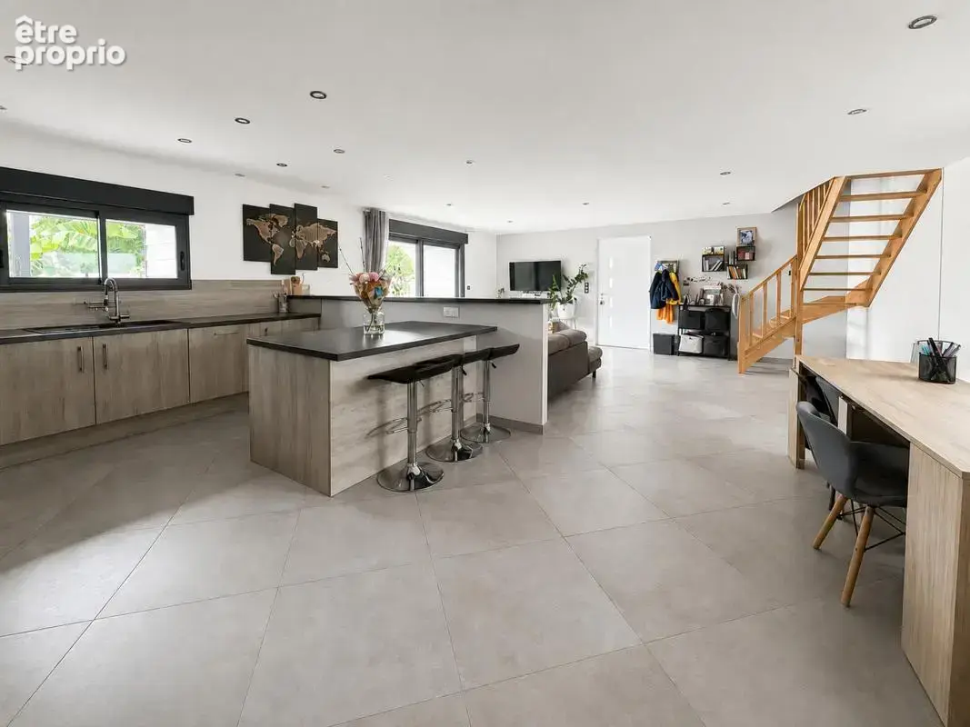 Maison 5 pièces 150 m² à vendre à Thenac (17460) - photo 2