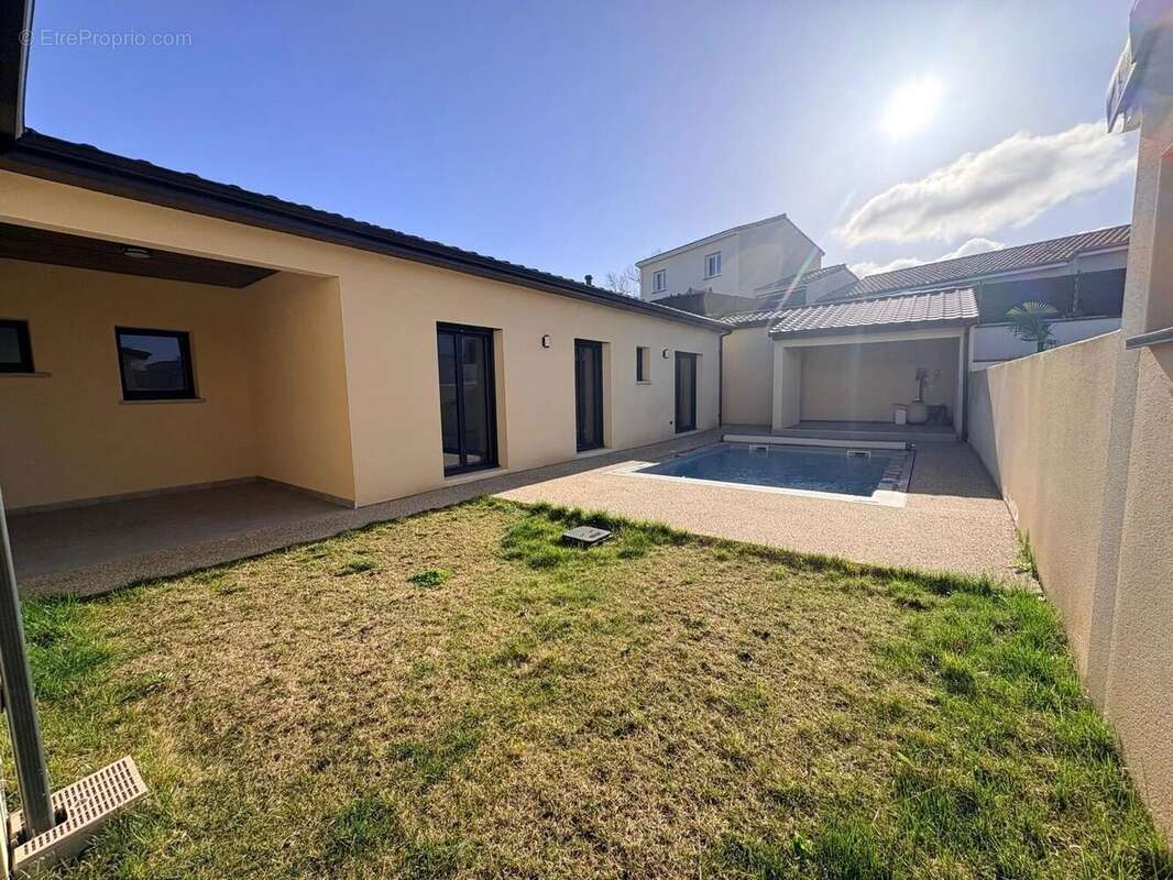 Maison à CHATUZANGE-LE-GOUBET