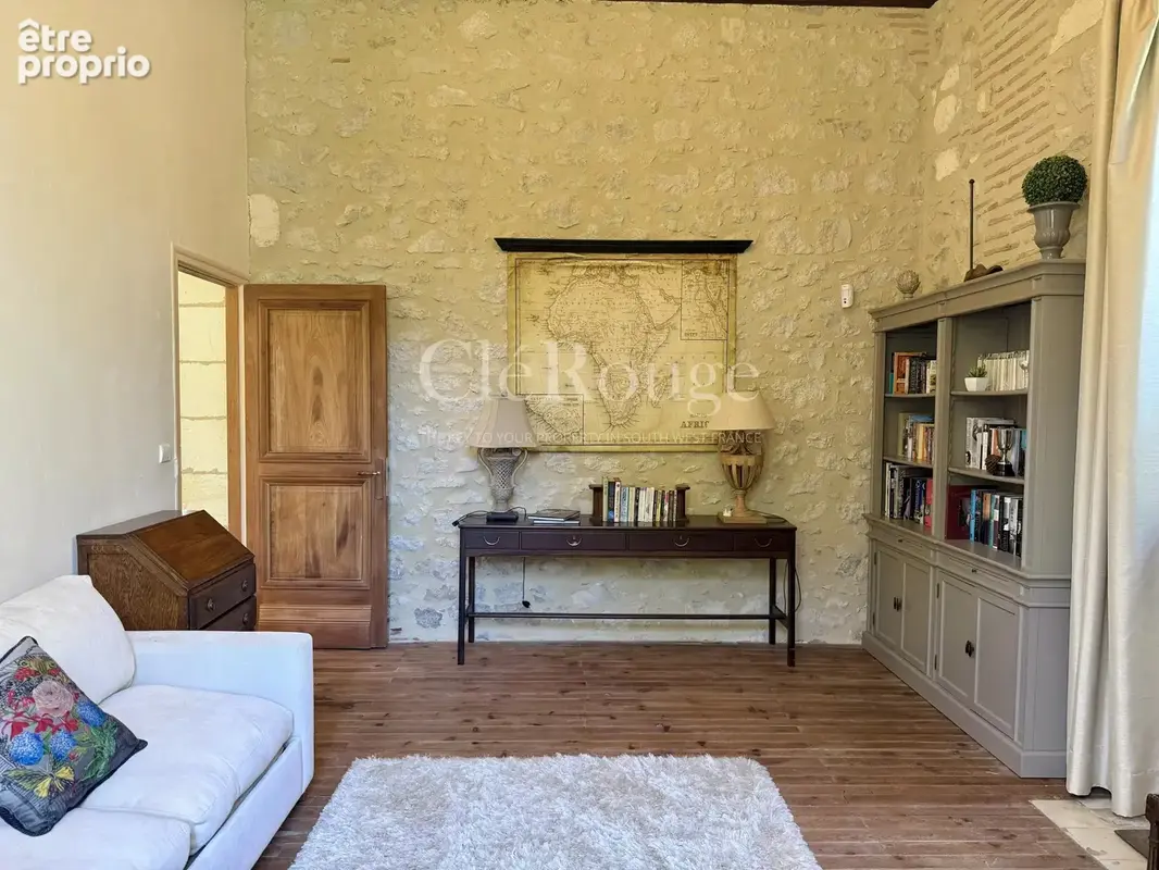 Entre Eymet et Marmande - Château à tourelles du XIXe entièrement restauré, piscine chauffée et 2,7 ha - photo 17