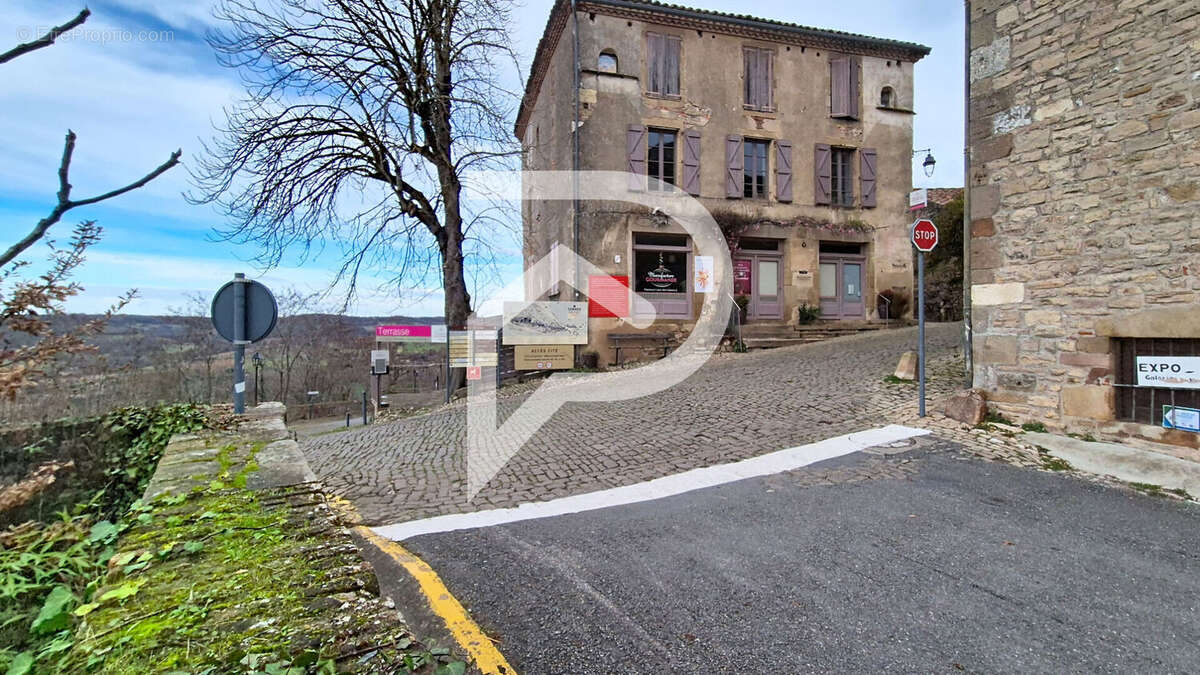 Appartement à CORDES-SUR-CIEL