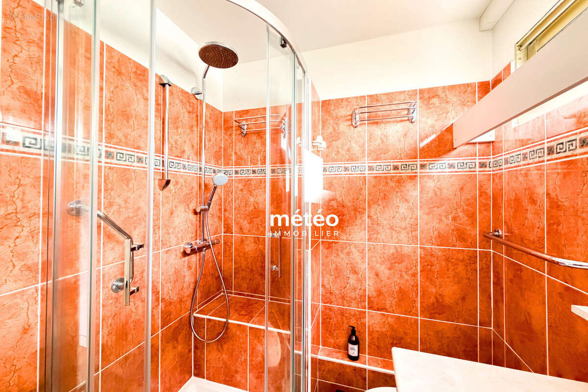 Appartement face mer aux sables d  olonne !! - photo 8