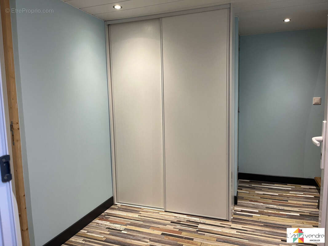 Maison à VILLENEUVE-LE-ROI