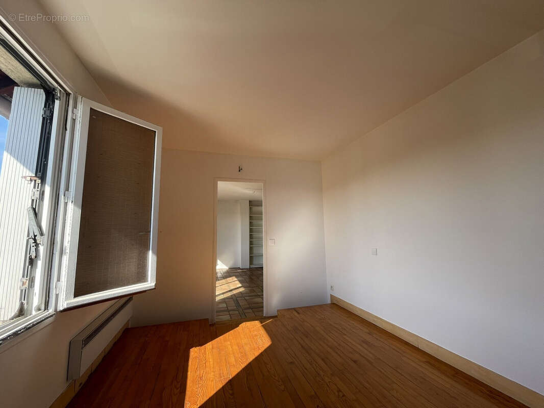 Appartement 123 m² à Drancy  - photo 7
